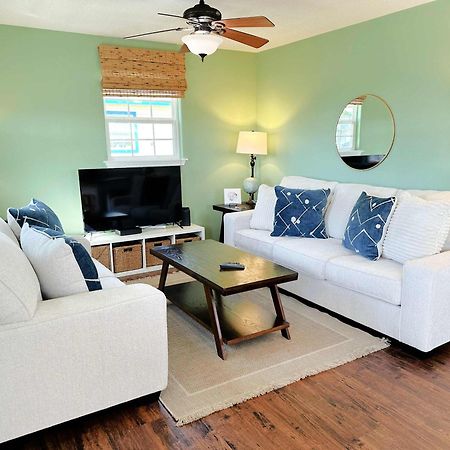 Casa De Las Olas - Huge Fenced Yard, Massive Outdoor Shower, Great Breezes From Deck! Surfside Beach Exterior photo